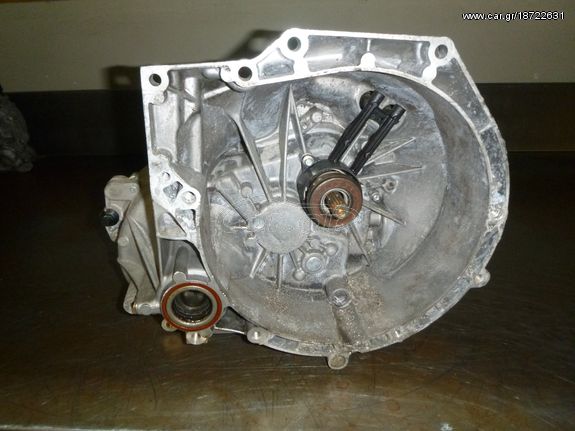 ΣΤΗΝ ΚΑΛΥΤΕΡΗ ΤΙΜΗ FORD TRANSIT COURIER BA6R7002ABG 1.5 TDCI XVJC ΣΑΣΜΑΝ ΚΙΒΩΤΙΟ ΤΑΧΥΤΗΤΩΝ 201 ΜΟΝΤΕΛΟ