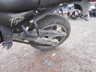 TRIUMPH TIGER 955-thumb-7