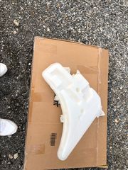 ΔΟΧΕΙΟ ΝΕΡΟΥ ΥΑΛΟΚΑΘΑΡΙΣΤΗΡΩΝ BMW E92 -thumb-1