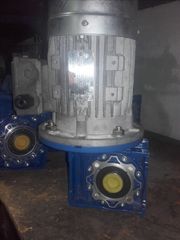 Μειωτηρες 0,75kw 185rpm-thumb-2