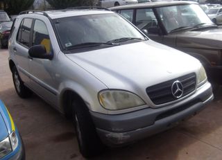 MERCEDES ML 320 2001 ( 3200cc) -thumb-1