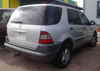 MERCEDES ML 320 2001 ( 3200cc) -thumb-3