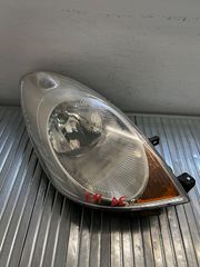 Φανάρι εμπρός δεξί Nissan Note E11 04-09