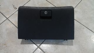 Ντουλαπάκι TOYOTA COROLLA 02-06
