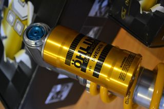 OHLINS TTX FLOW-thumb-1