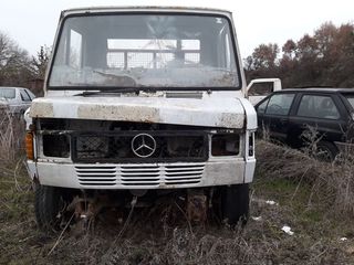 ΦΤΕΡΟ ΣΥΝΟΔΗΓΟΥ ΑΠΟ MERCEDES-BENZ 410-207. 35 ΕΥΡΩ