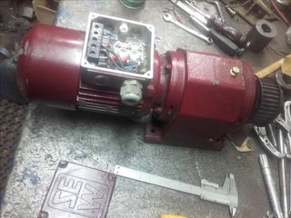Μειωτηρες 0,18kw 84rpm φρένο -thumb-2
