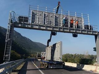 ΓΕΡΑΝΟΜΕΤΑΦΟΡΕΣ ΠΑΝΤΟΣ ΤΥΠΟΥ ΥΠΗΡΕΣΙΕΣ ΓΕΡΑΝΟΥ-thumb-3
