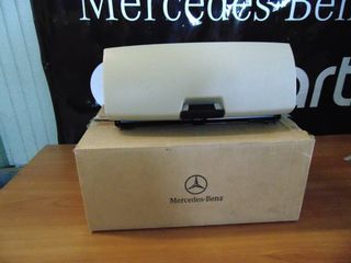 Mercedes Καινούριο Ντουλαπάκι Θέσης Οδηγού - W221 - A2219100254 Χρώμα: 8L36