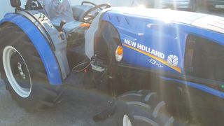 Αμπελουργικά Τρακτέρ New Holland 2023 T3.70F ( 56-75HP )-thumb-8