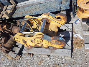 LIEBHERR A900C-thumb-1
