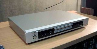 DVD CD PLAYER MARANTZ DV-6600-thumb-1
