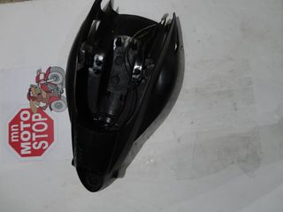 KTM640 DUKE ΟΥΡΑ (ΠΟΛΛΑ ΠΡΑΓΜΑΤΑ ΡΩΤΙΣΤΕ ΜΑΣ )