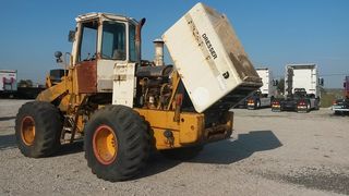 Φορτωτής Με Λάστιχα Dresser 1986 INTERNATIONAL 520 B ΑΝΤΑΛΛΑΚΤΙΚΑ-thumb-1