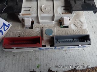 ΟΘΟΝΗ RENAULT CLIO 01-05-thumb-1