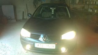 Renault megane sedan-thumb-5
