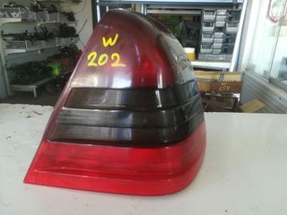 φαναρια πισω mercedes w202 δεξι