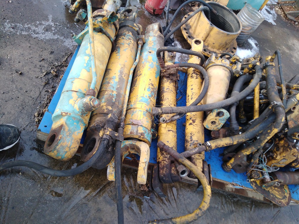 Μπουκάλες από INTERNATIONAL 515