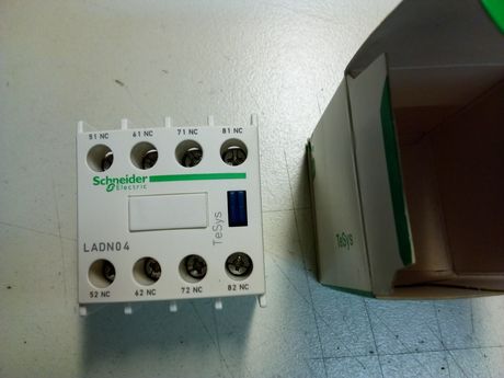 Mπλοκ βοηθητικών επαφών SCHNEIDER ELECTRIC  LADN04  4 NC