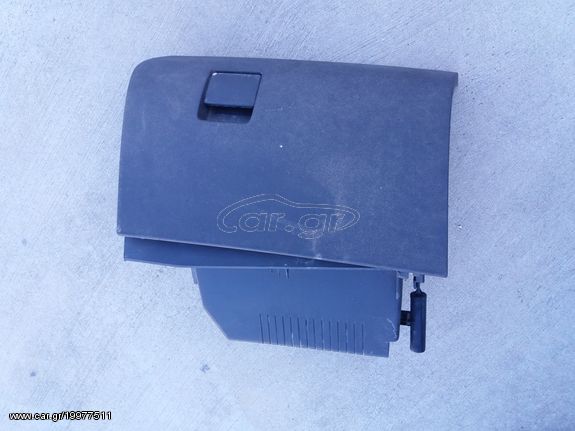 Ντουλάπι OPEL Astra H 2003-2006
