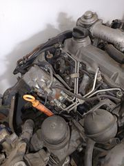 ΜΗΧΑΝΗ ΓΝΗΣΙΑ SKODA OCTAVIA-thumb-1