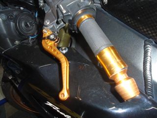 Honda CBR 1000RR 2005 CBR1000RR -thumb-3