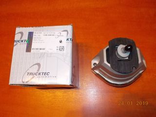 ΒΑΣΗ ΜΗΧΑΝΗΣ BMW E60 E61 E63 ΔΕΞΙΑ TRUCKTEC ''BMW Bαμβακας'' 