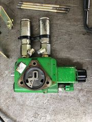 ΧΕΙΡΙΣΤΗΡΙΟ ΜΕ JOYSTICK ΓΙΑ JOHN DEERE (00) ΜΗΔΕΝ ΣΕΙΡΑ ΚΑΙ (10) ΔΕΚΑ ΣΕΙΡΑ-thumb-3