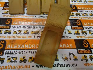 ΝΥΧΙΑ-TEETH 1U3252 CATERPILLAR-thumb-2