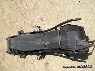 2 Aprilia PEGASO 650 STRADA. -thumb-15