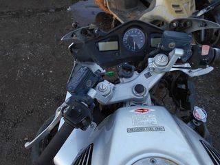 HONDA VFR 800 -thumb-9