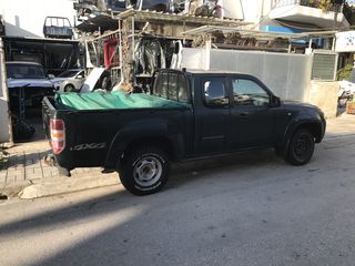 Mazda BT-50 2010-thumb-3