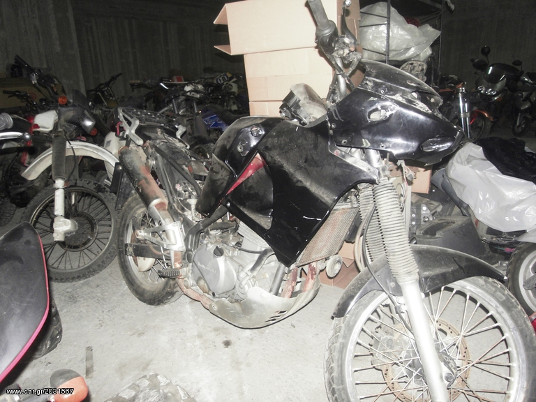 KAWASAKI KLE 400 ΓΙΑ ΑΝΤΑΛΛΑΚΤΙΚΑ