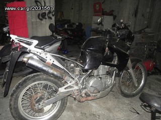 KAWASAKI KLE 400 ΓΙΑ ΑΝΤΑΛΛΑΚΤΙΚΑ-thumb-1