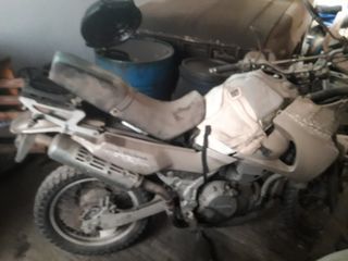 KAWASAKI KLE 400 ΓΙΑ ΑΝΤΑΛΛΑΚΤΙΚΑ-thumb-5
