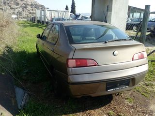 Alfa Romeo Alfa 146 2000-thumb-1