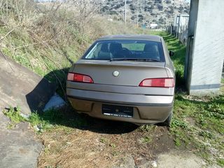 Alfa Romeo Alfa 146 2000-thumb-3