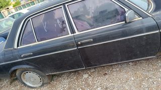 Mercedes-Benz 300 1981 123 DIESEL-thumb-7