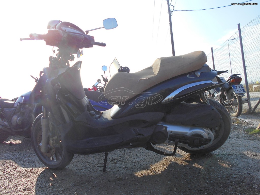 PIAGGIO BEVERLY 500