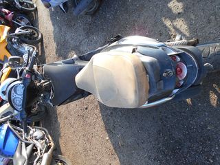 PIAGGIO BEVERLY 500-thumb-3
