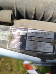Mercedes-Benz 200 1980 w123-thumb-9