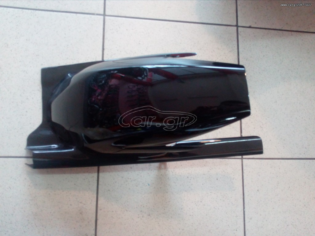 Φτερό πίσω τροχού Kawasaki Ζ750 πολυεστερικο 2007-2011