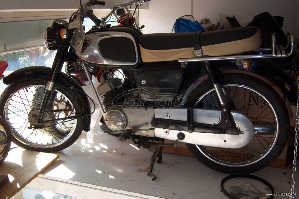 Kawasaki 1969 M10 M11