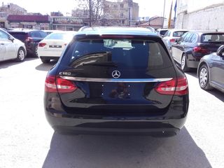 Mercedes-Benz C 180 2017 S/W - 1600cc - 156ps-thumb-4