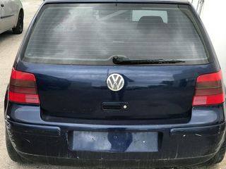 Volkswagen Golf  '02