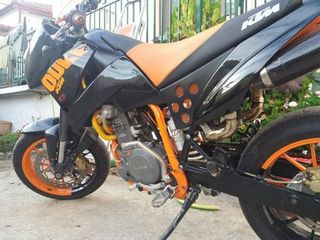 ΣΕΛA LC4 DUKE 640-thumb-1