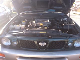 Nissan Terrano 2000-thumb-1