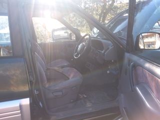 Nissan Terrano 2000-thumb-7