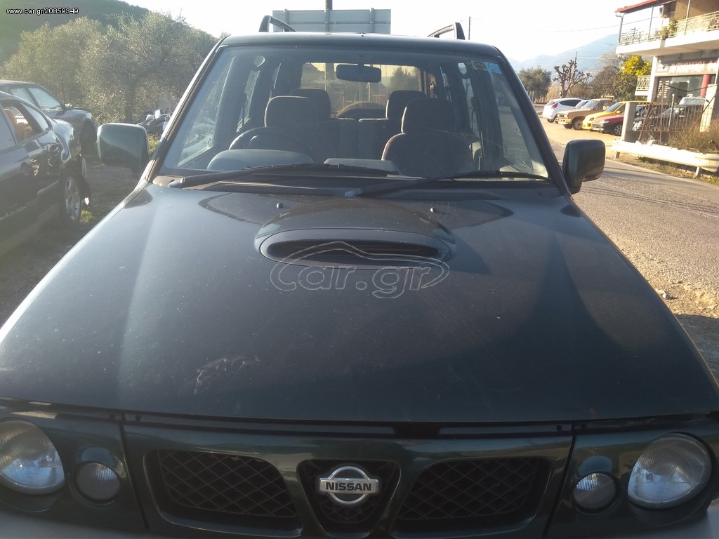 Nissan Terrano 2000