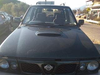 Nissan Terrano 2000